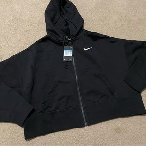 Women’s Cropped Nike Zip up